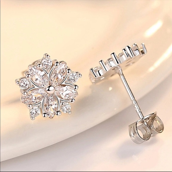 Jewelry - Sterling Silver 925 CZ Flower Stud Earrings